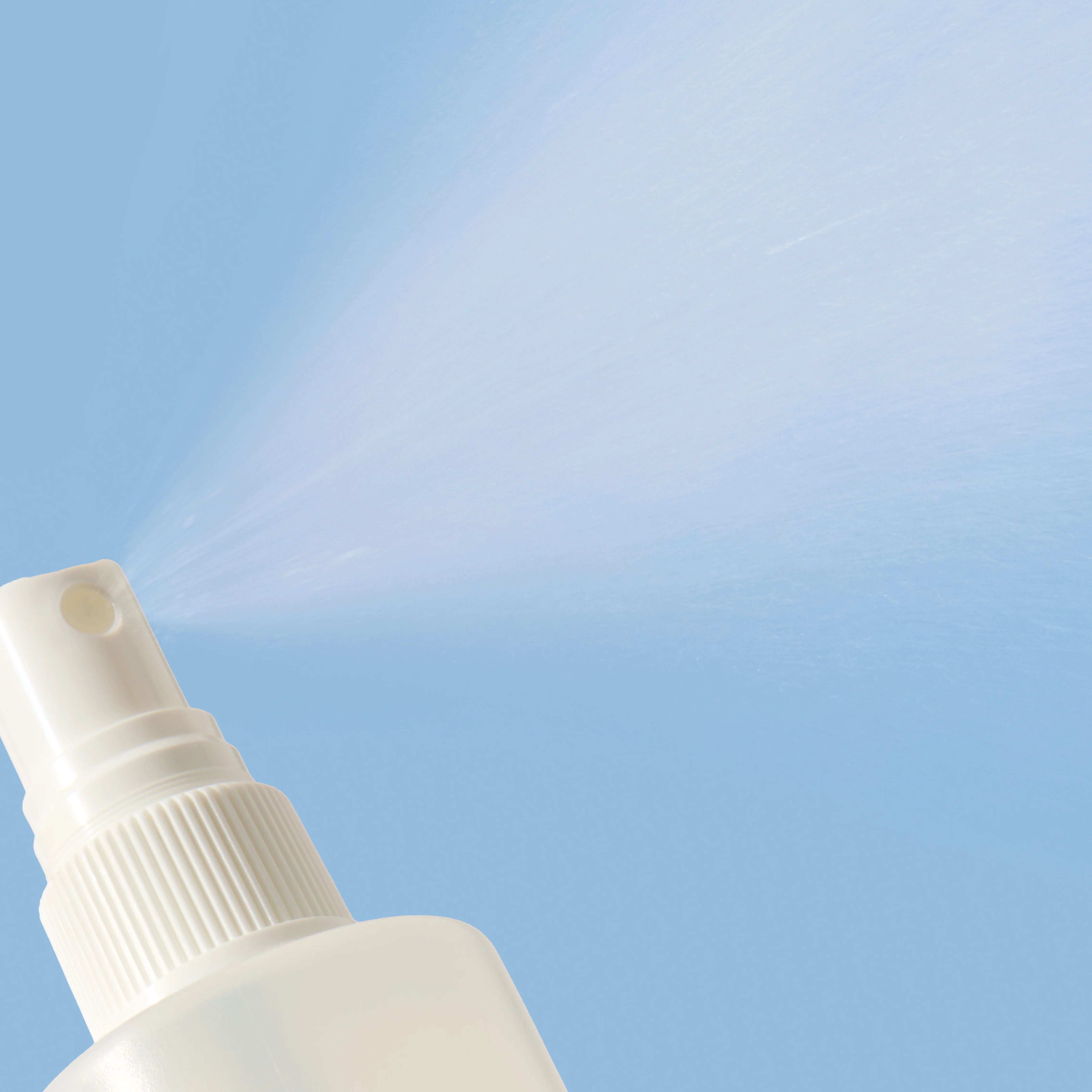 Back & Body Clarifying Spray - Image 4