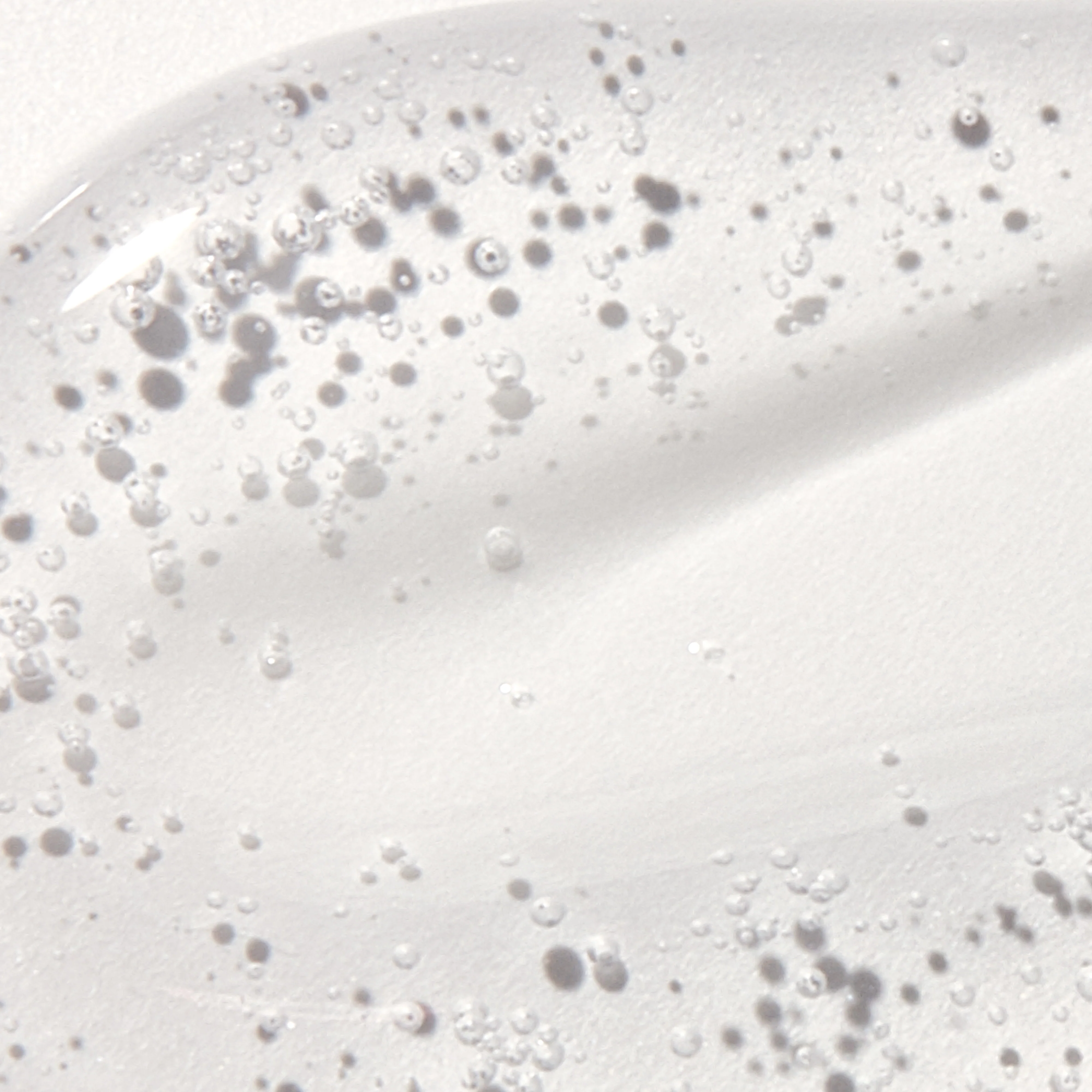 Clarifying Serum with Azelaic Acid - Image 4
