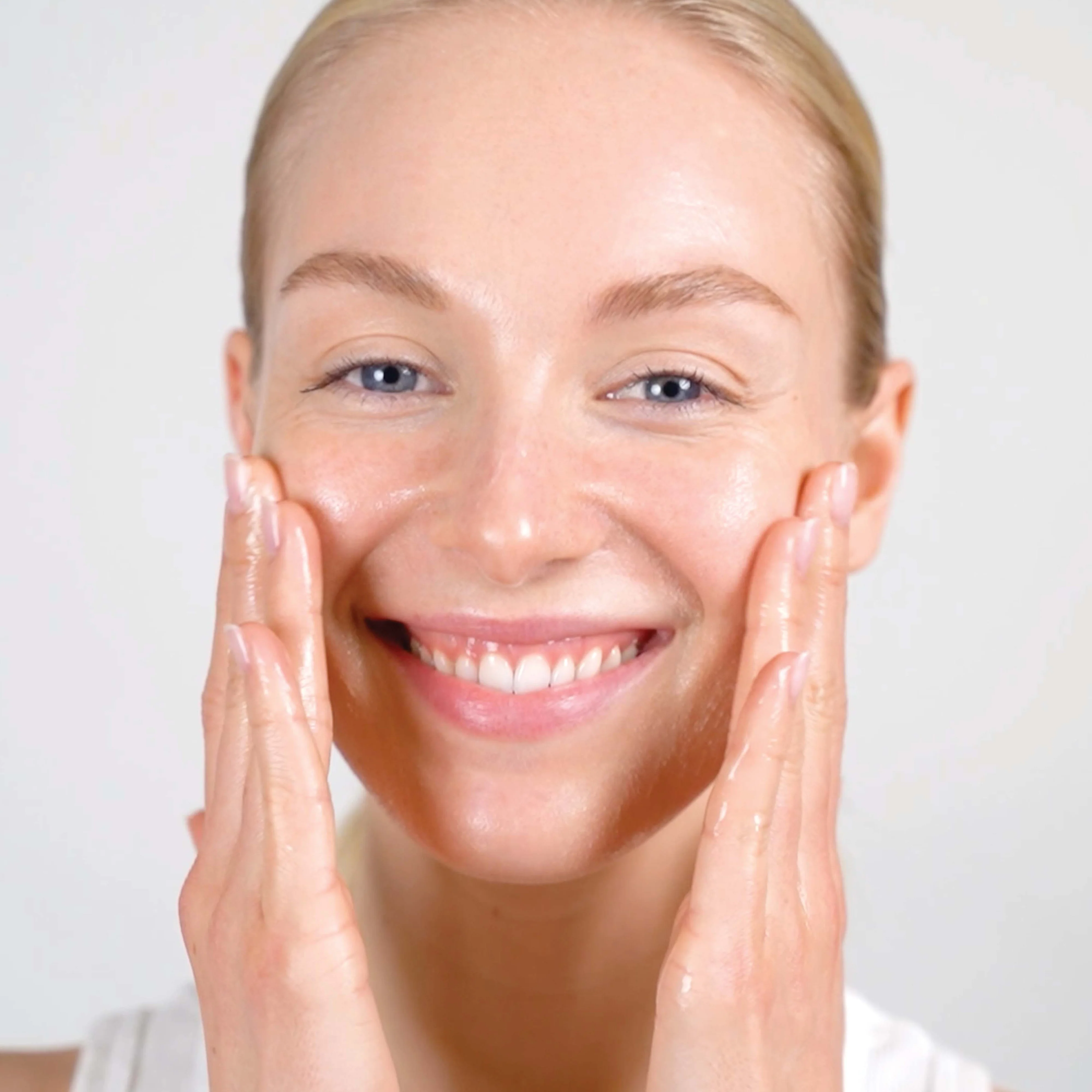 Enzyme Cleansing Gel - Image 5