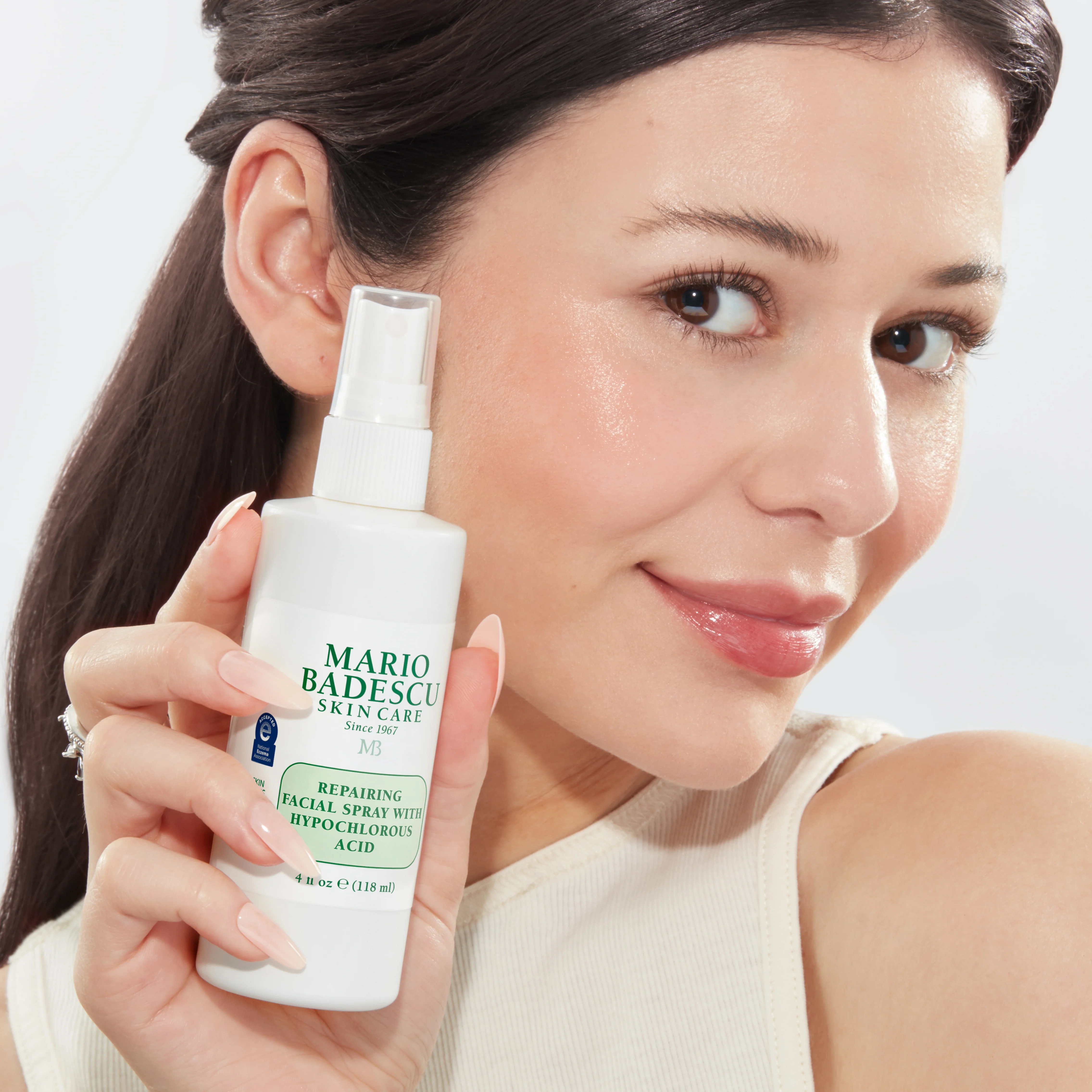 Repairing Facial Spray with Hypochlorous Acid - Image 5